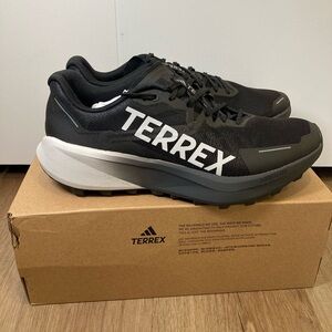 Adidas Agravic 3 Trail Runners - Size 10